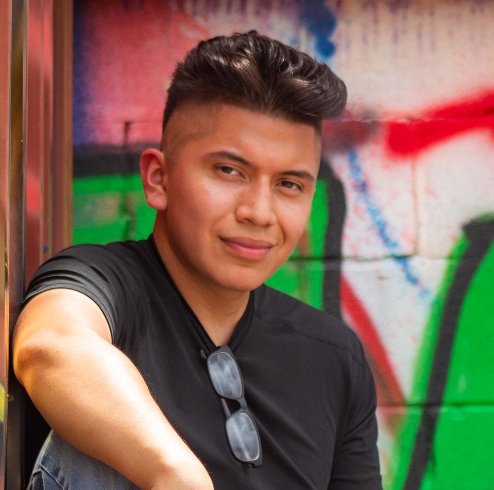 Meet your Posher, Josue